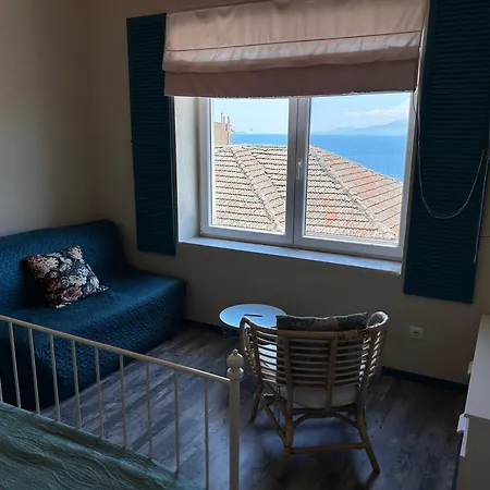 # Perfection Sea View